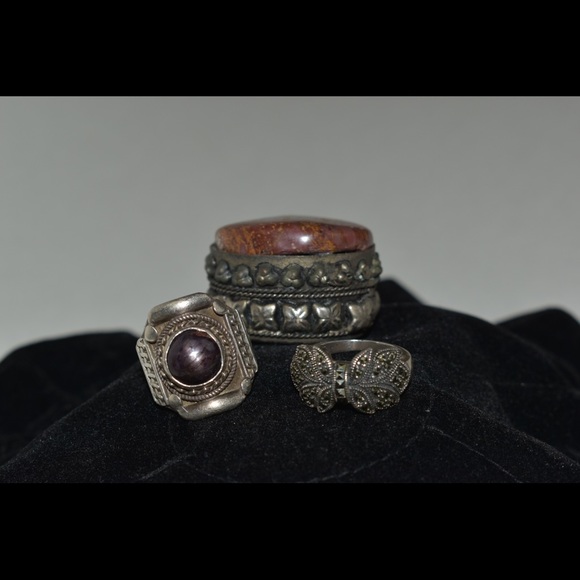 Vintage Ring - Picture 5 of 5